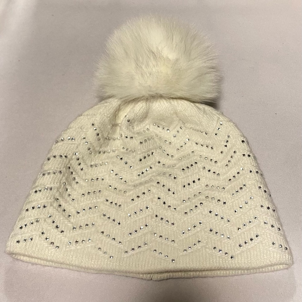 Off white beanie